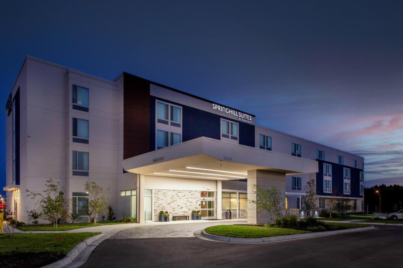 Springhill Suites Kansas City Airport Exterior photo